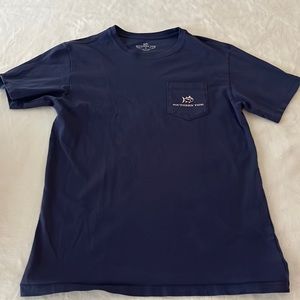 Southern Tide t shirt